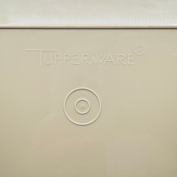 Tupperware 723-2 Tan/White Clear Egg Storage/Deviled Egg Carrier, VTG W/Egg Tray - Picture 8 of 8